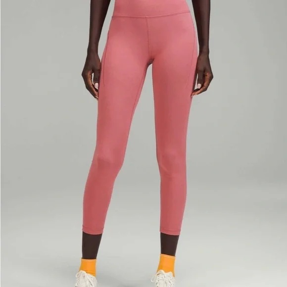 Lululemon Fast & Free High-Rise Tight with Pockets 25” Size 6 in Brier Rose - Picture 4 of 11